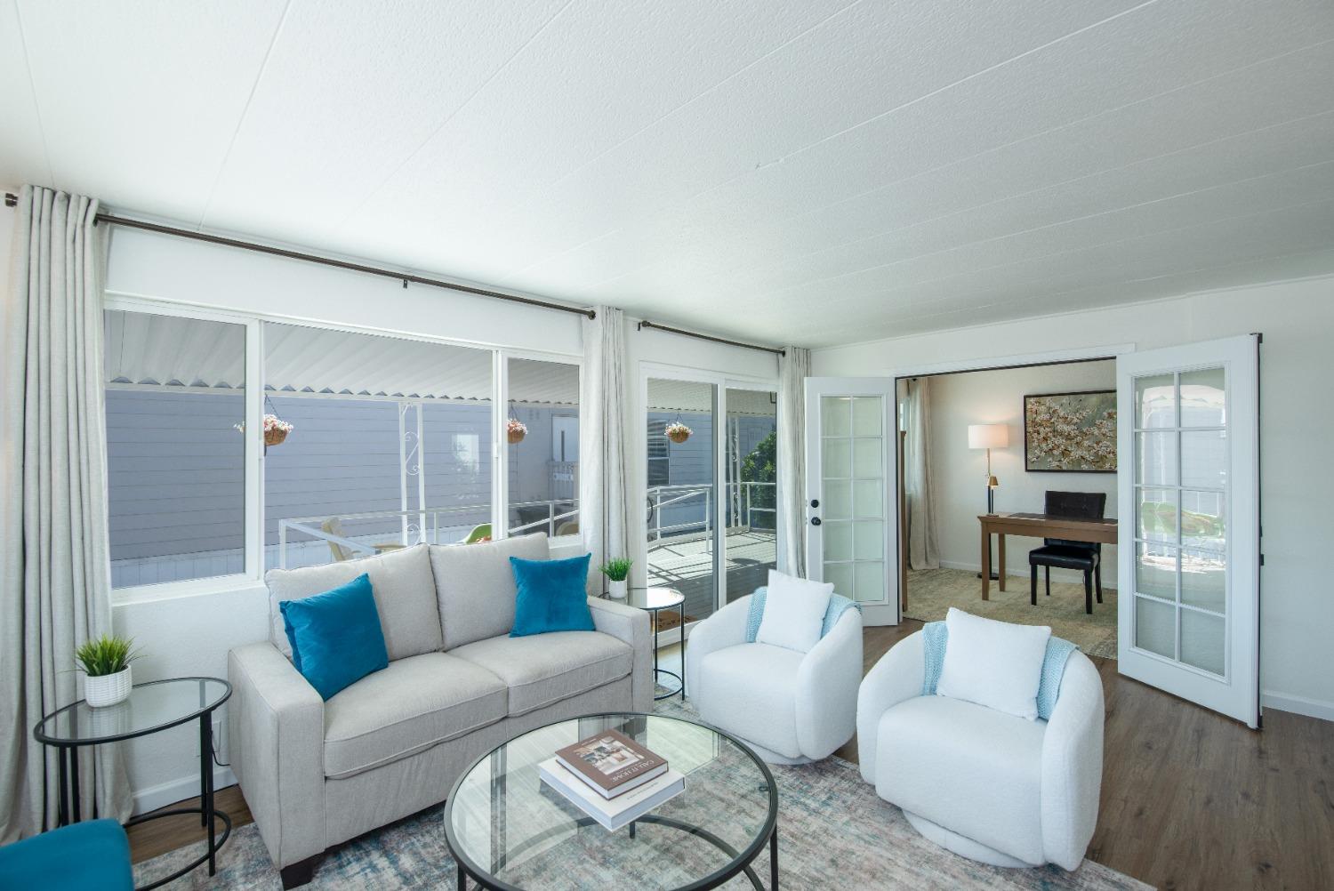 2505 Jackson Avenue 186