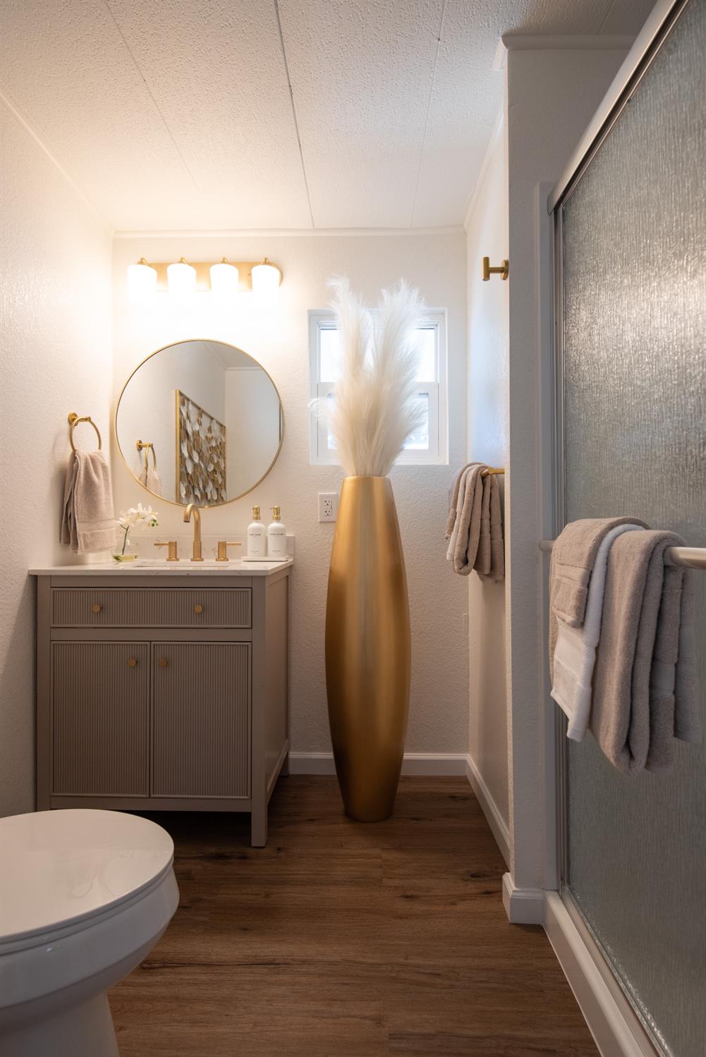 2505 Jackson Avenue 186