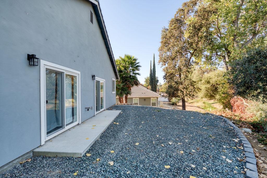 800 La Contenta Drive