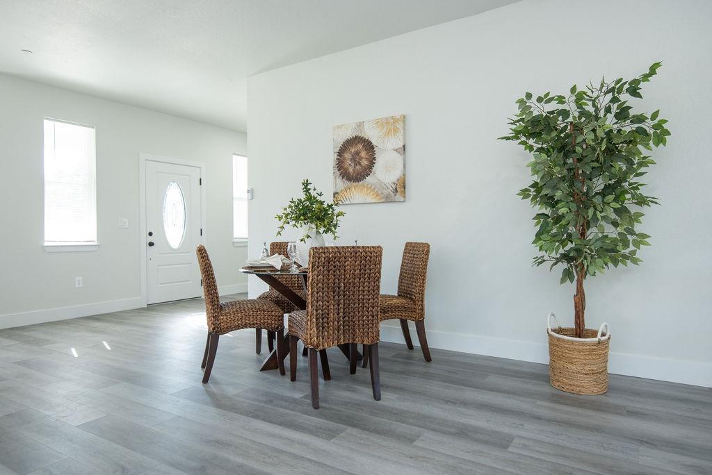 800 La Contenta Drive