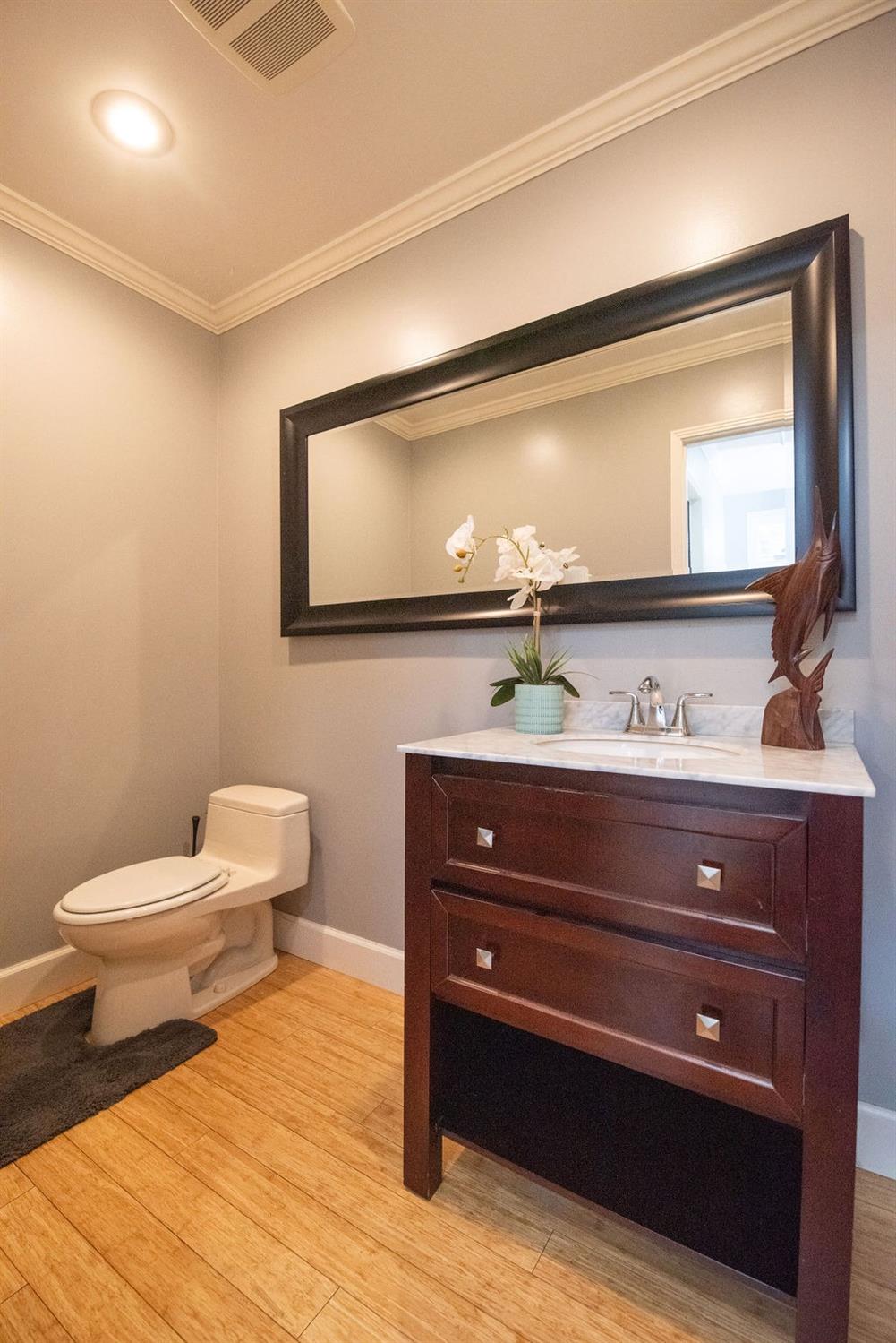 1725 Edgebrook Drive D