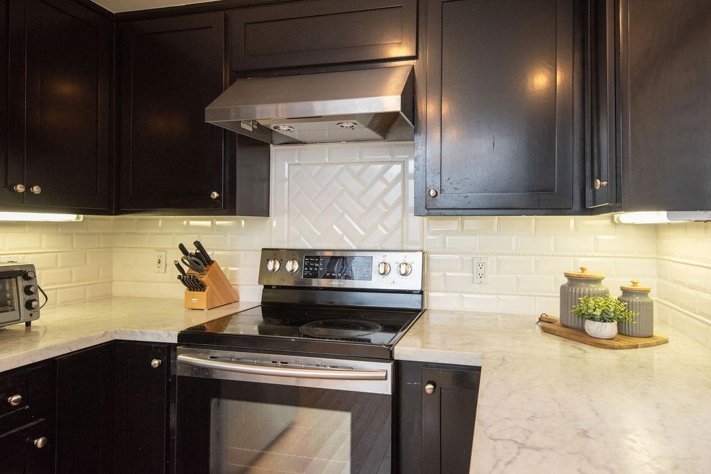 1725 Edgebrook Drive D