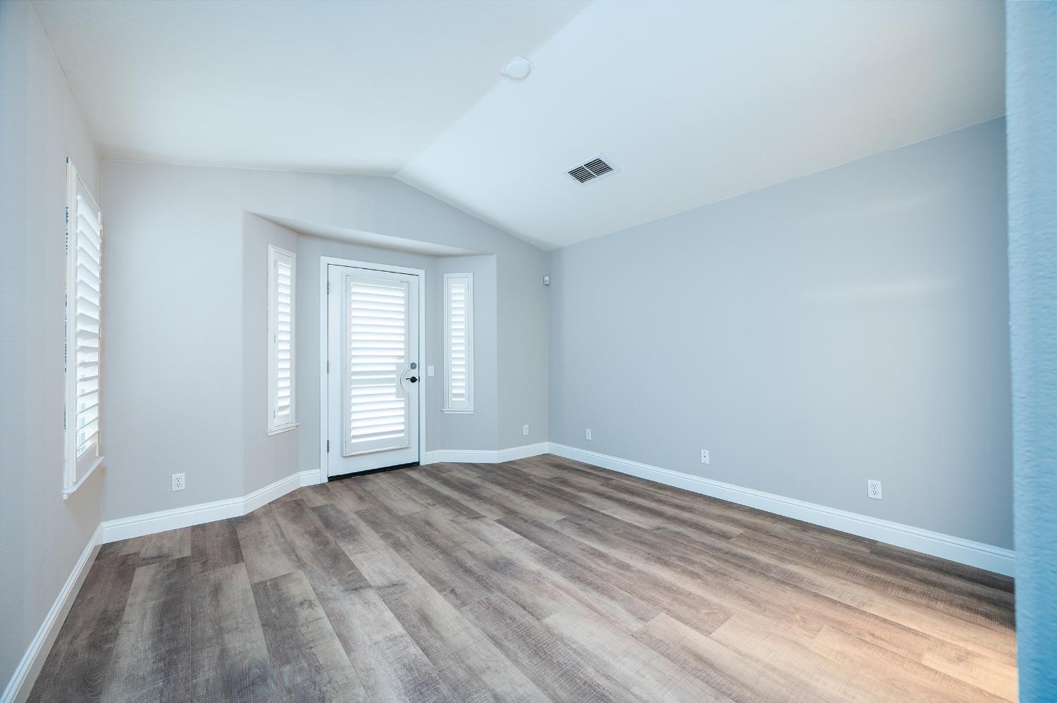 2372 Mountain Springs Drive