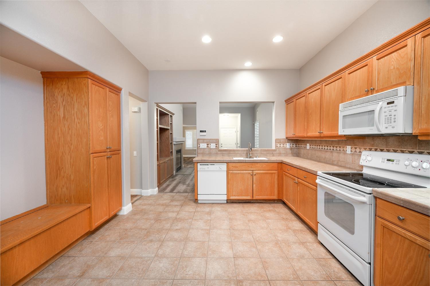 2372 Mountain Springs Drive