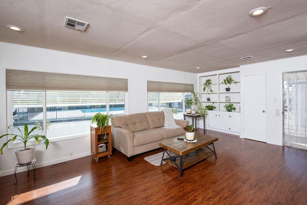 2505 Jackson Avenue 146