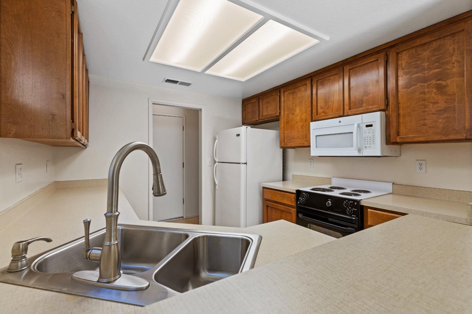 2236 Chelmsford Drive