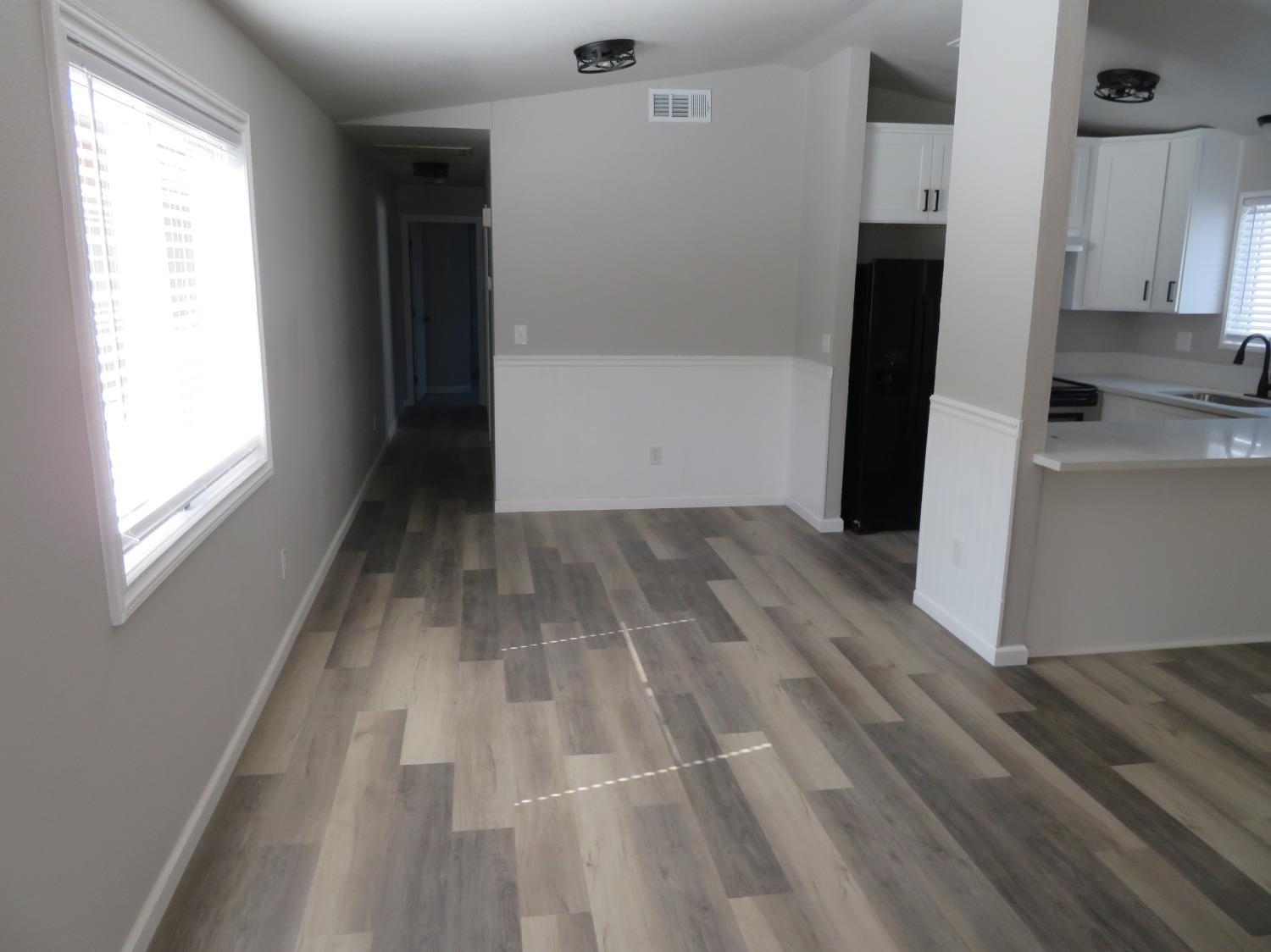 322 S 4th Avenue