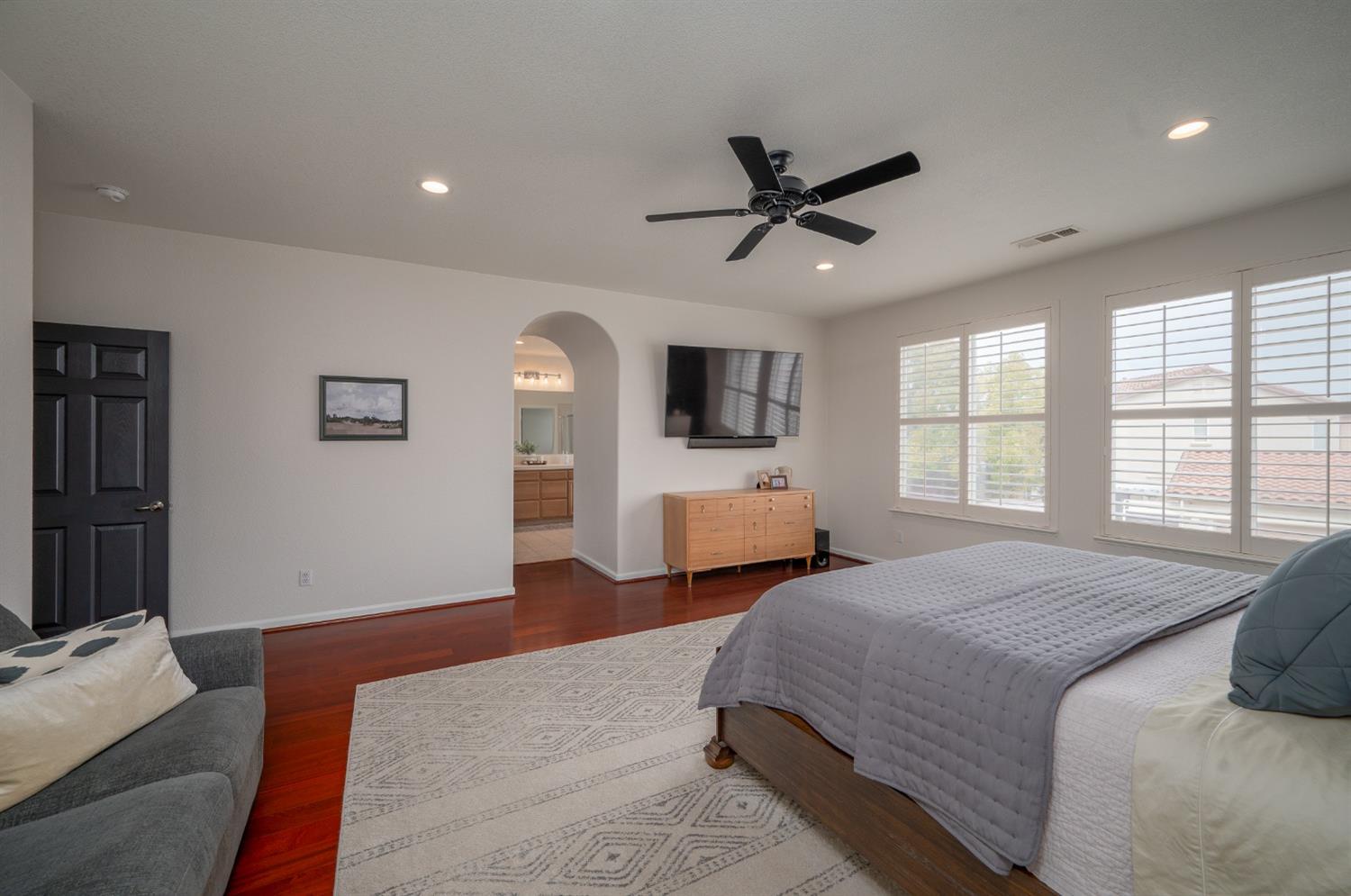 1808 Churchill Downs Circle