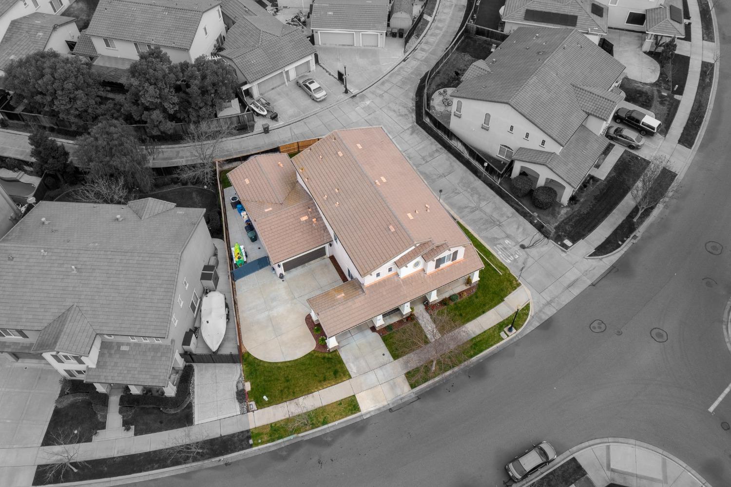 1808 Churchill Downs Circle