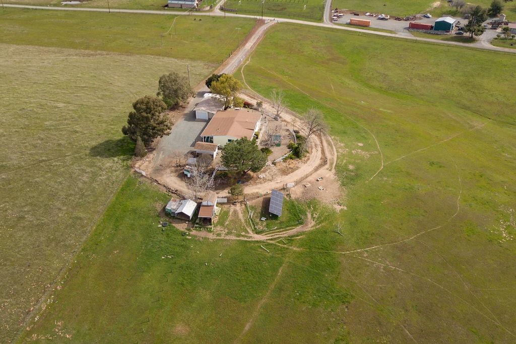 1842 N Ranchero Road