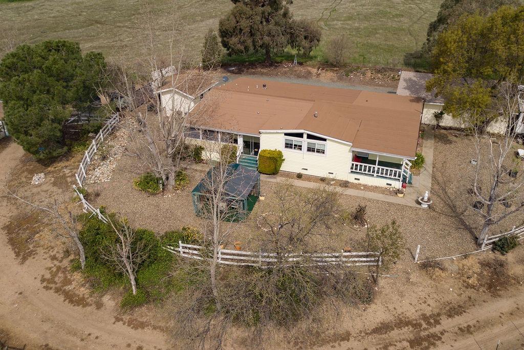 1842 N Ranchero Road