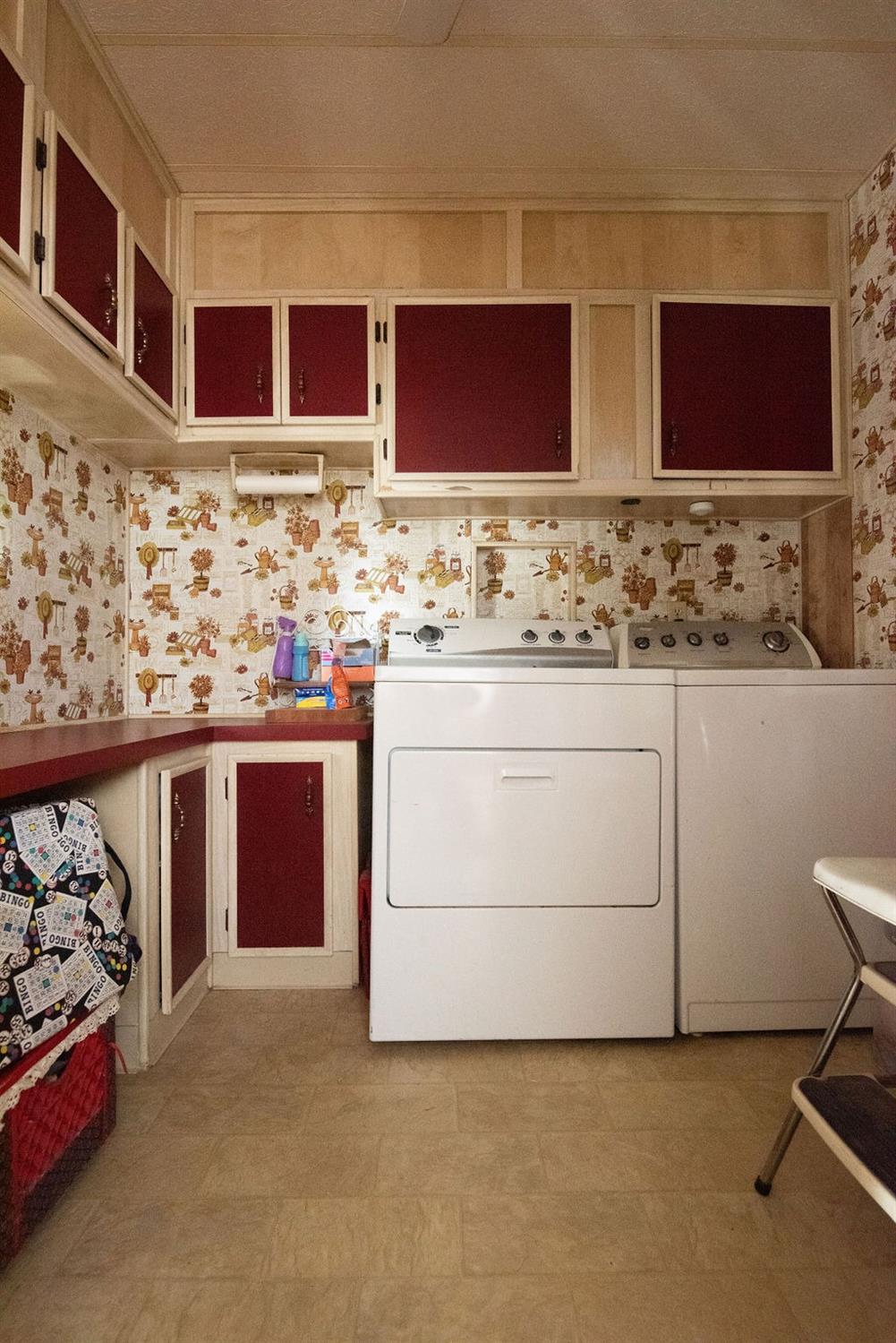 1842 N Ranchero Road