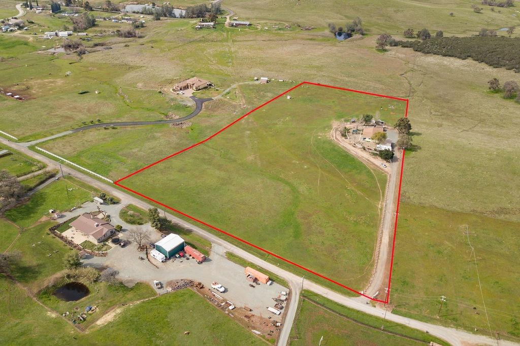 1842 N Ranchero Road