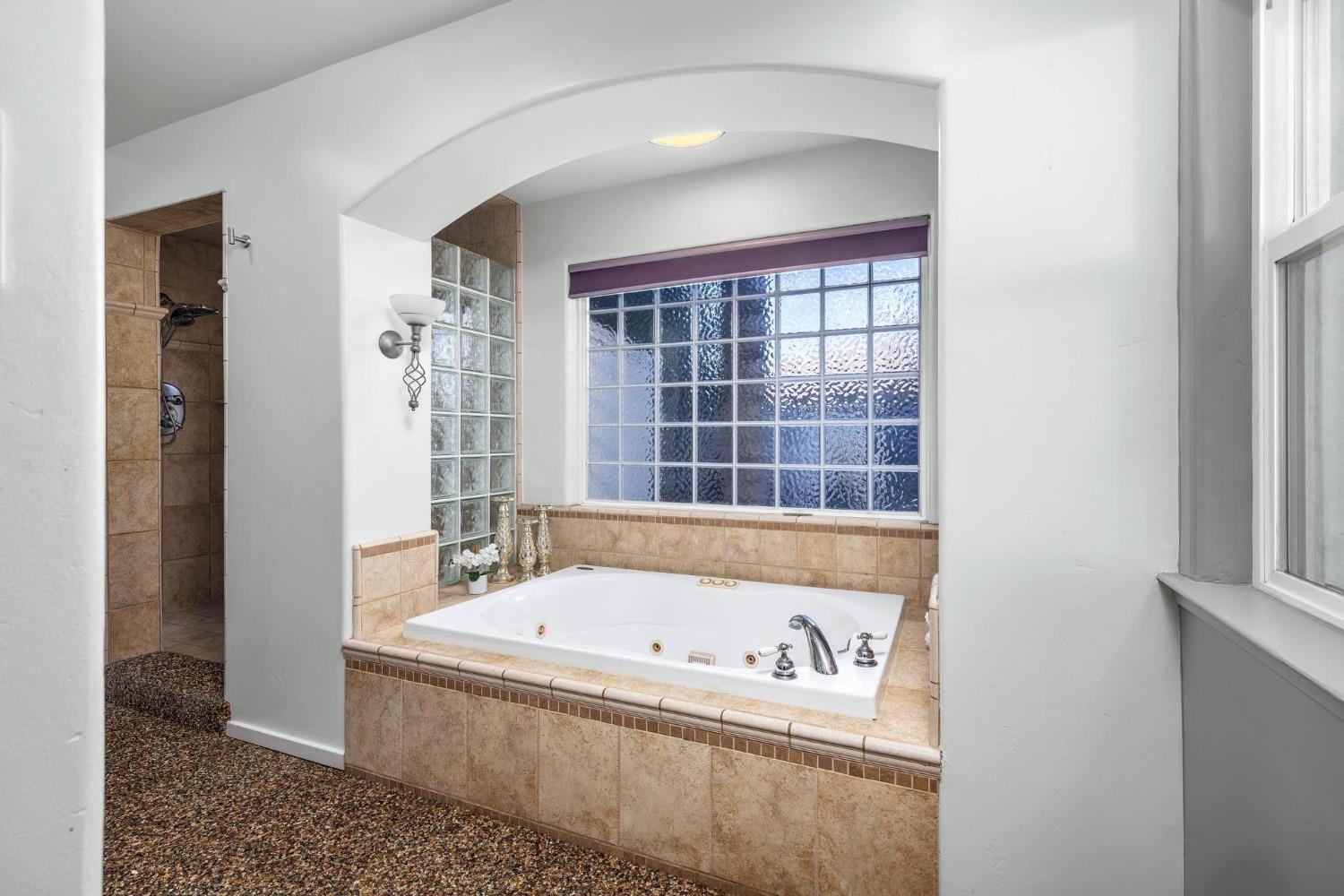 1333 Sycamore Avenue