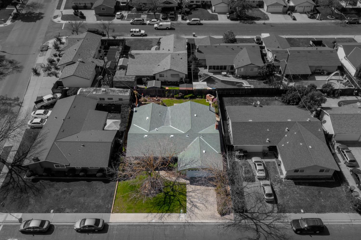 2405 Sharondell Drive