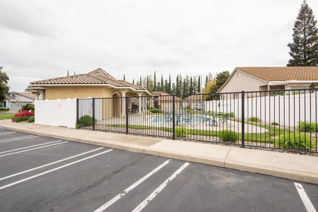 1337 Table Mountain Drive