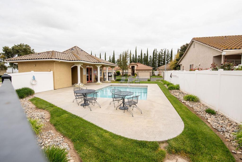 1337 Table Mountain Drive