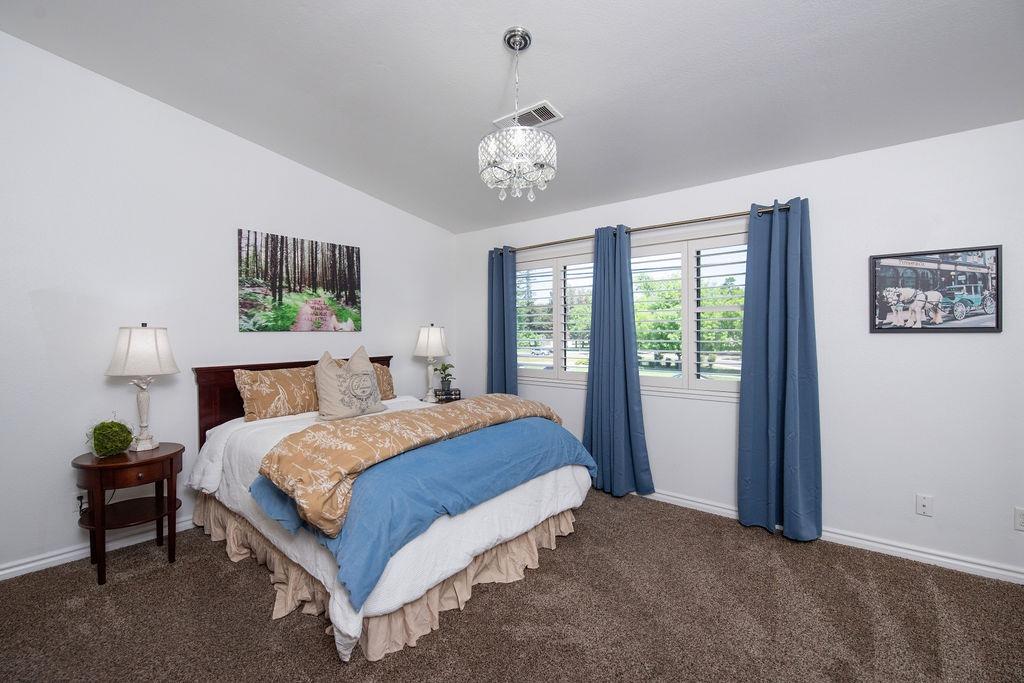 672 Shadowview Court