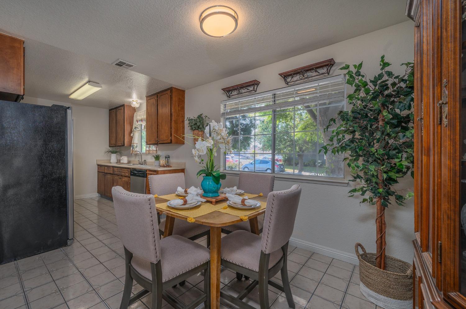 1828 Chesapeake Avenue