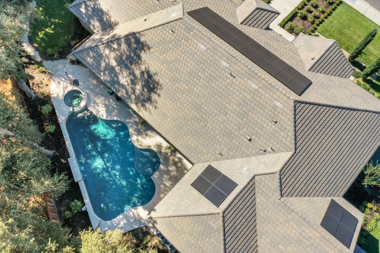 10450 Foxmeadow Court