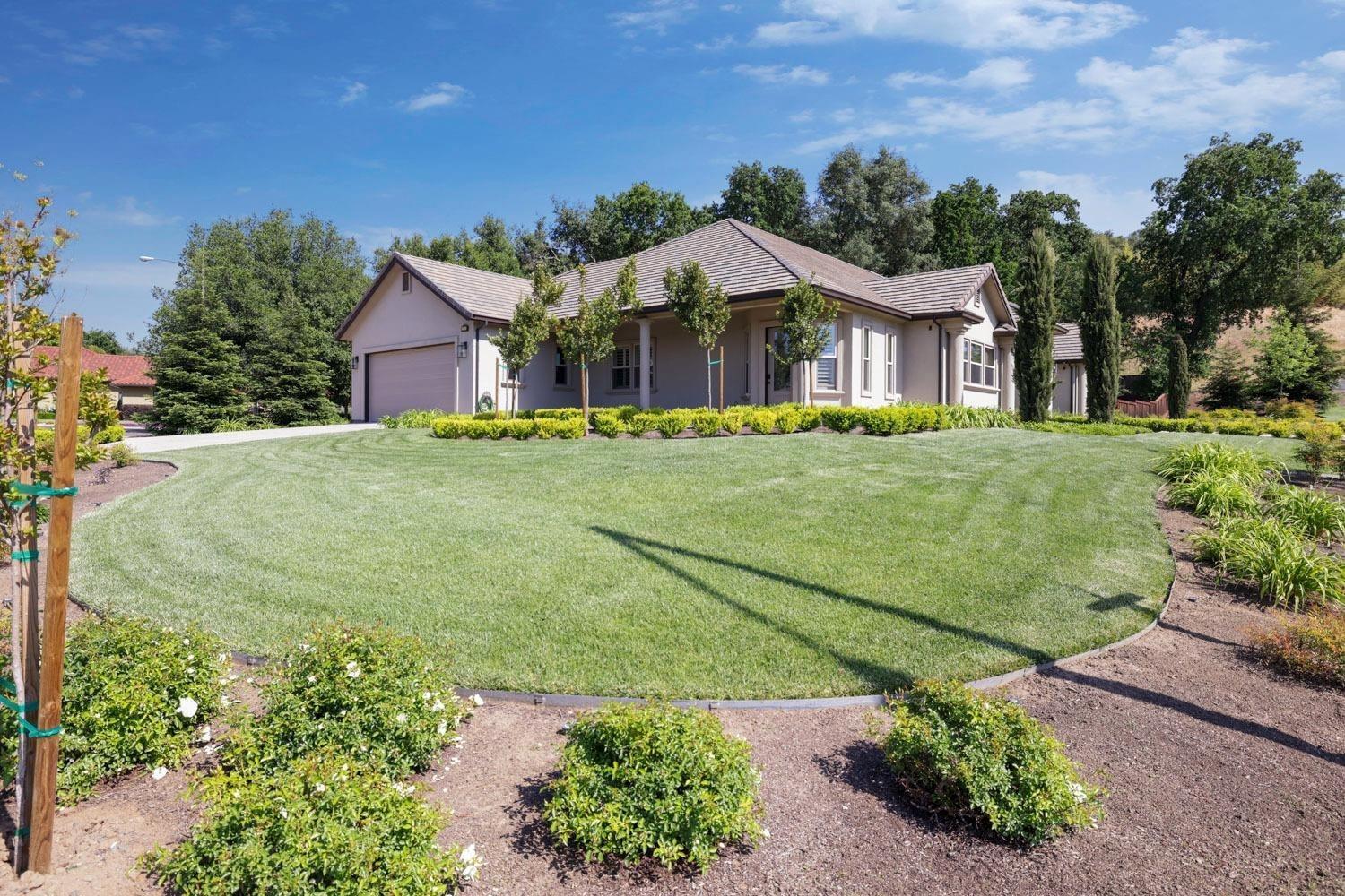 10450 Foxmeadow Court