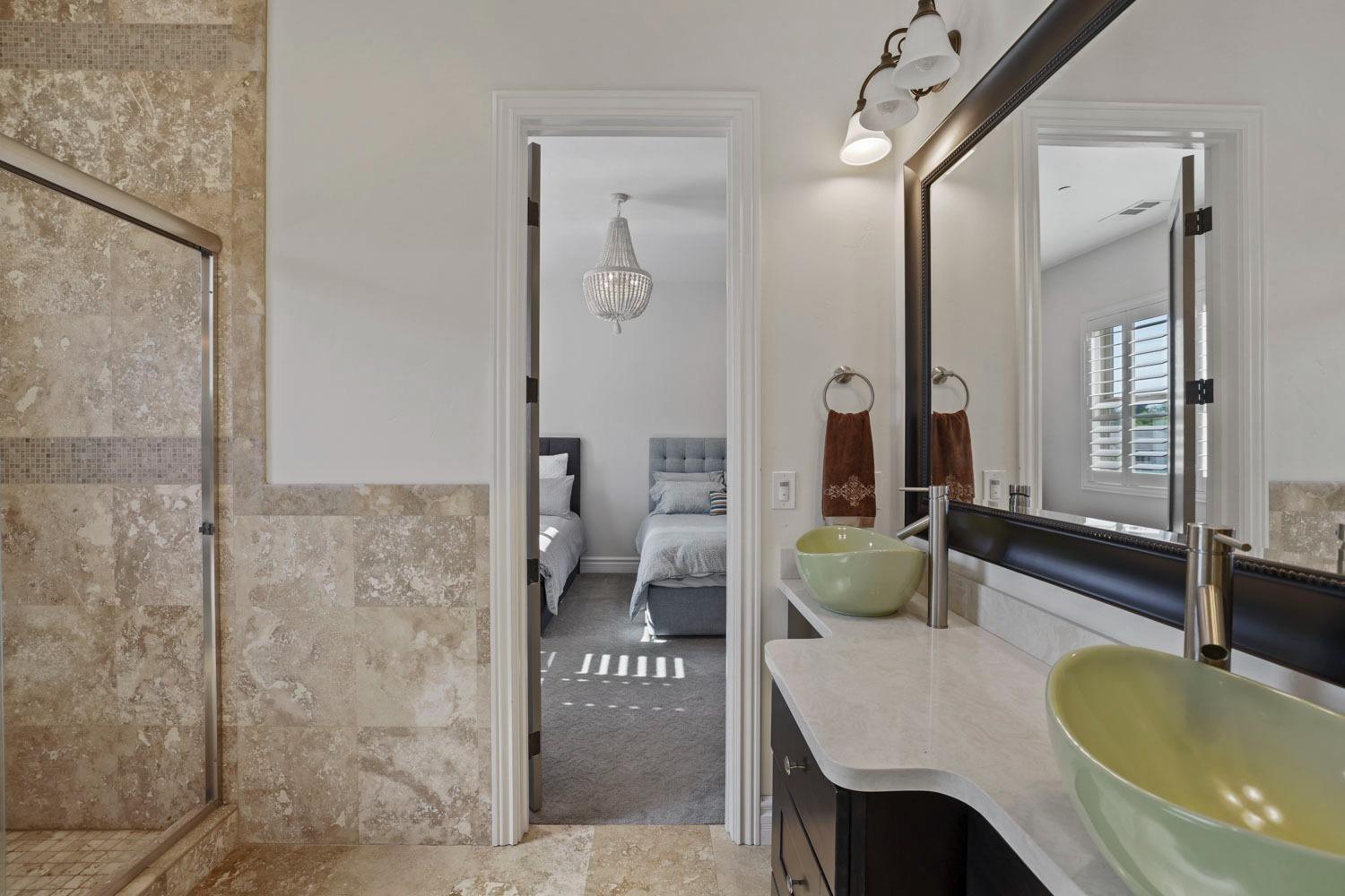 10450 Foxmeadow Court