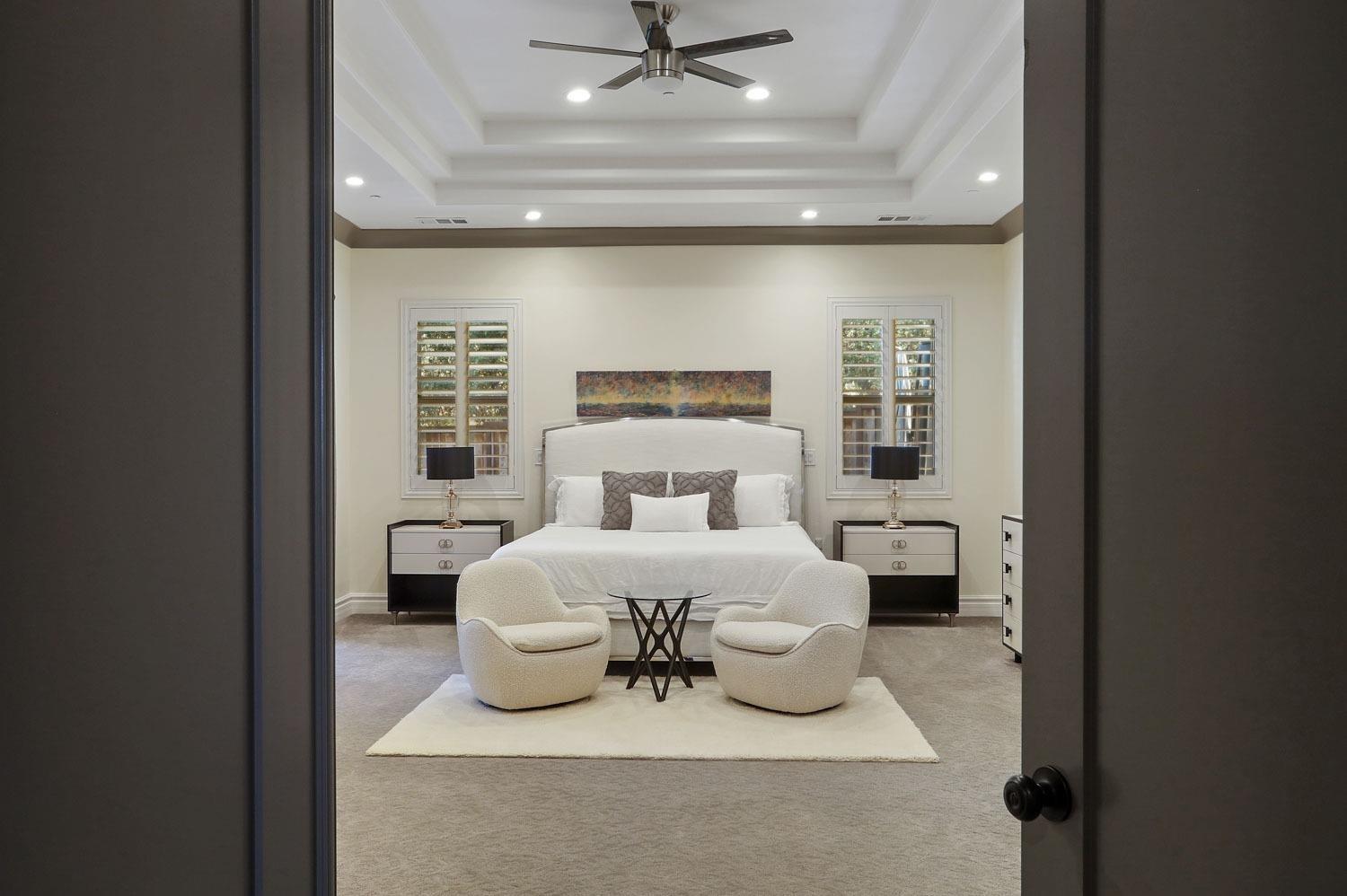 10450 Foxmeadow Court