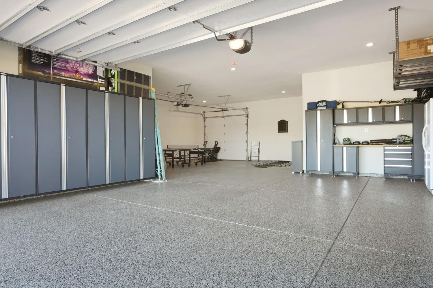 10450 Foxmeadow Court