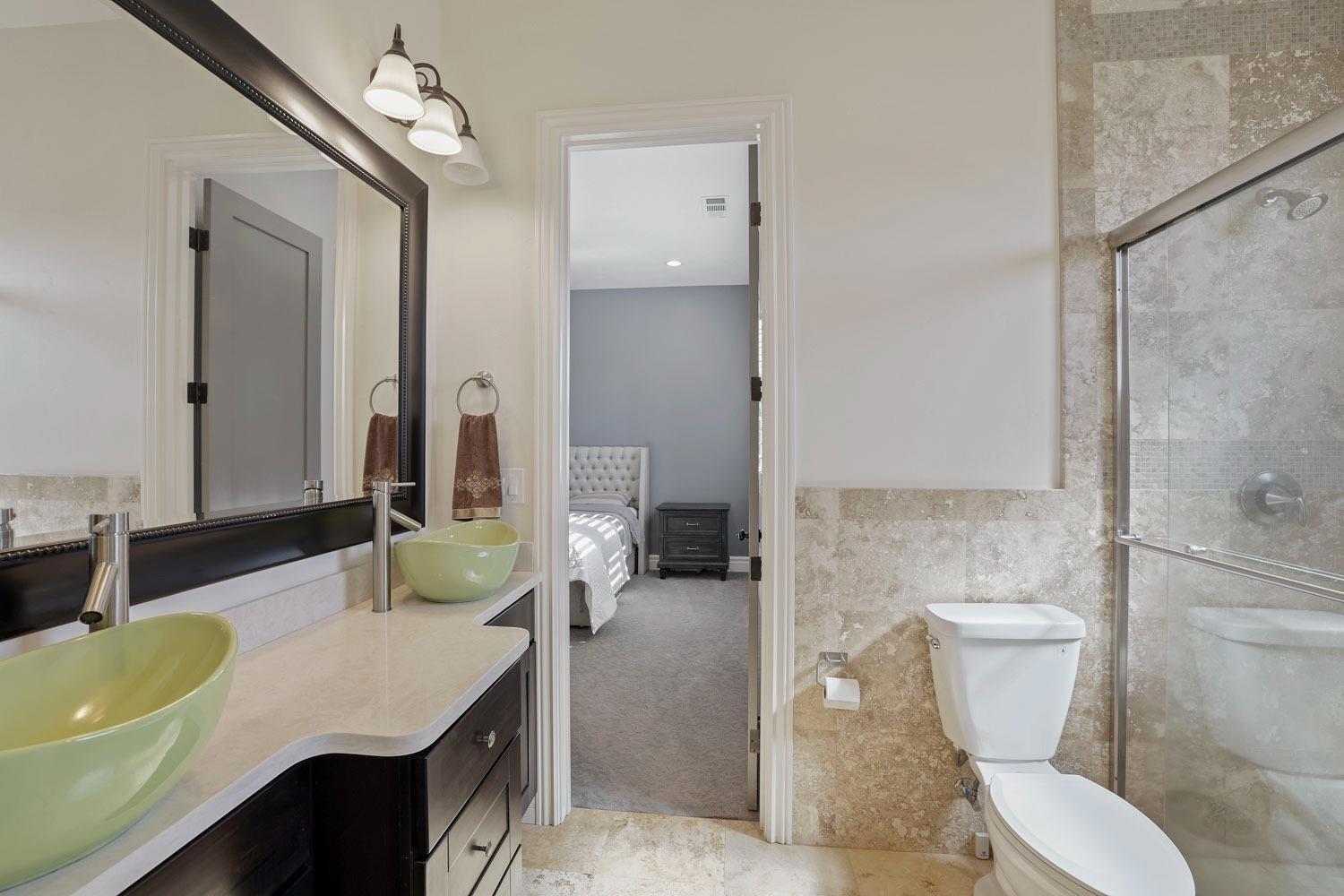 10450 Foxmeadow Court