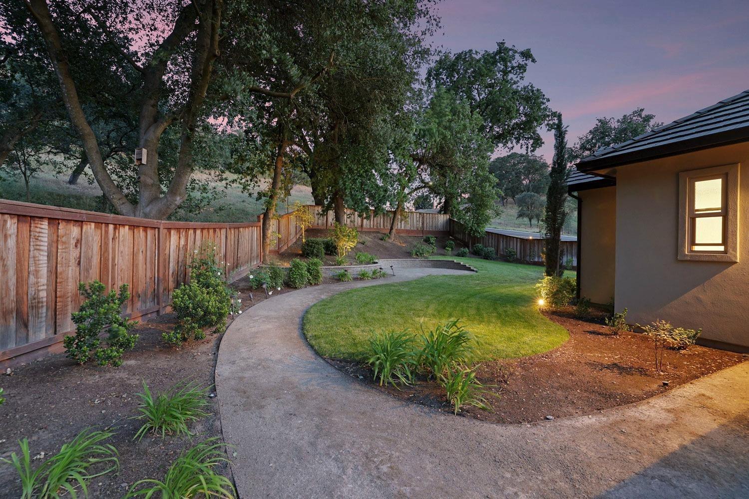 10450 Foxmeadow Court