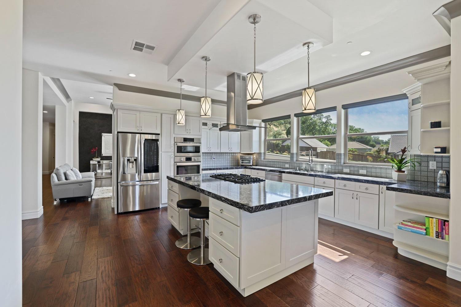 10450 Foxmeadow Court