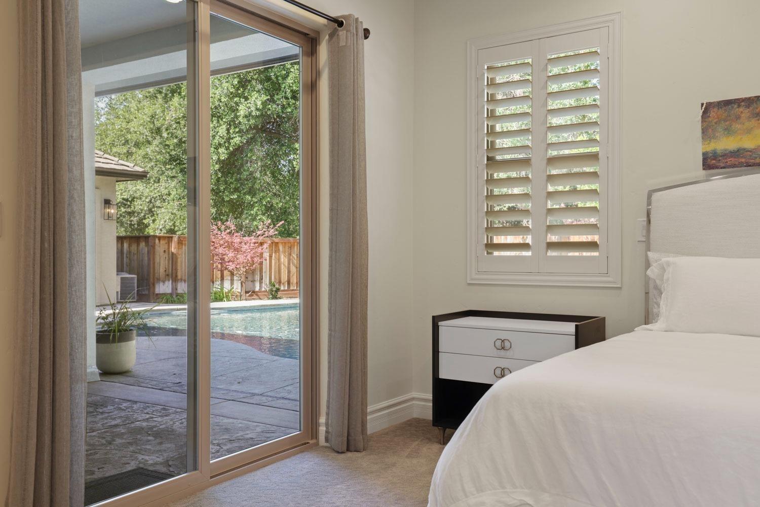 10450 Foxmeadow Court