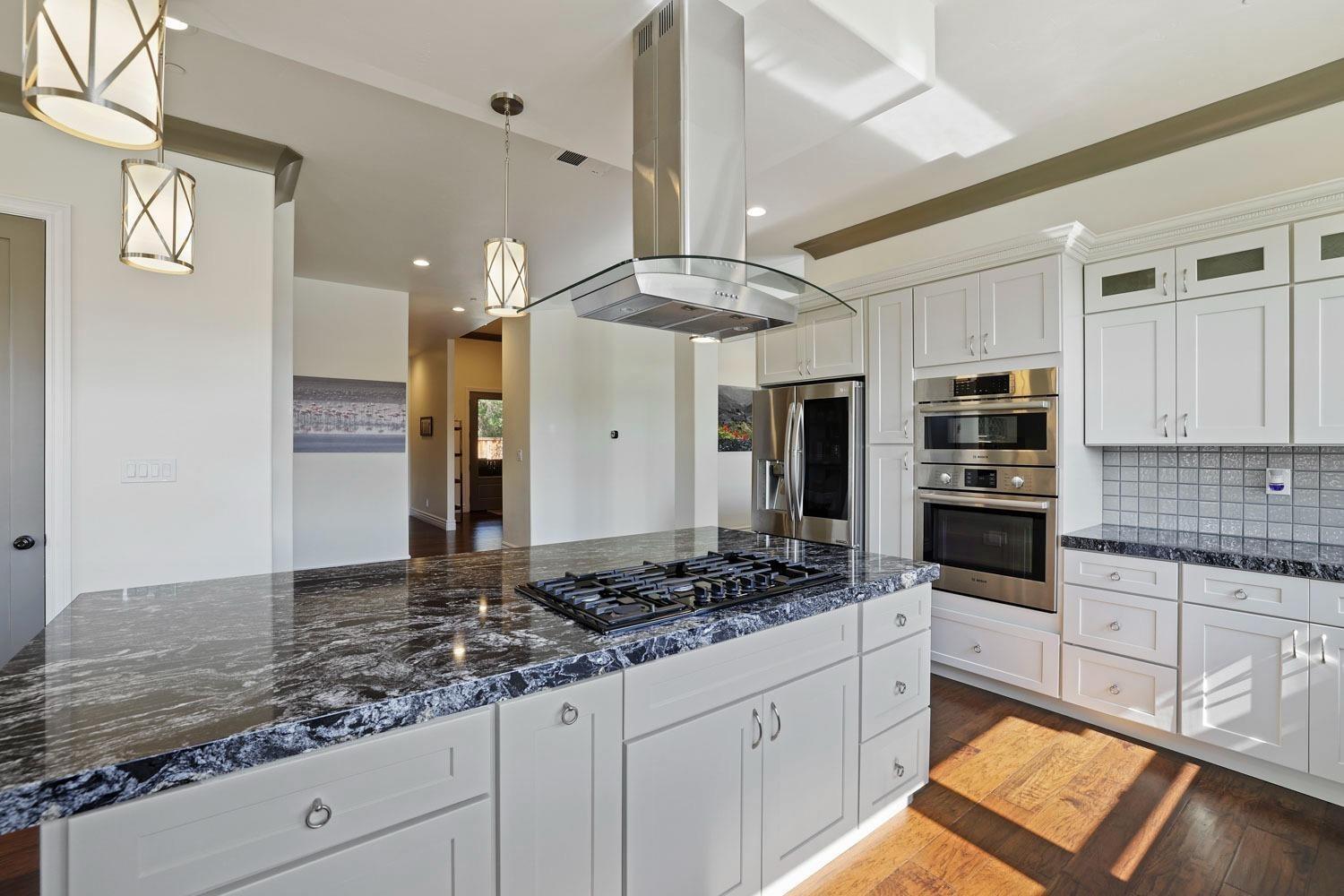 10450 Foxmeadow Court