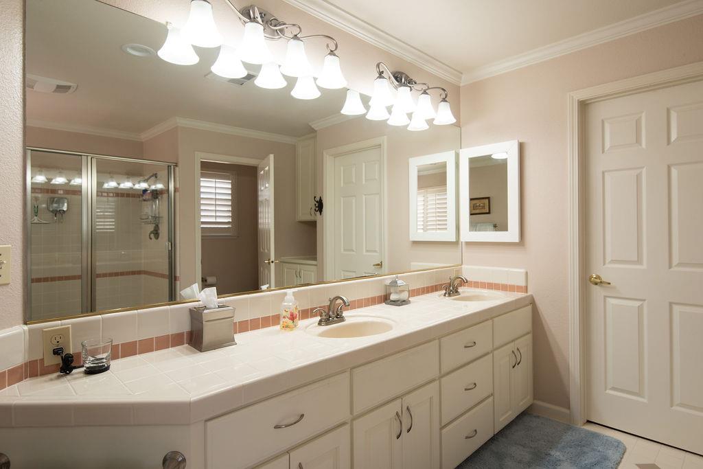 2135 Bristol Park Circle