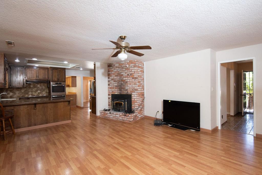 1031 N Daubenberger Road