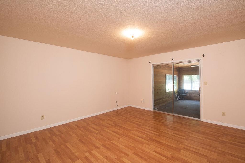 1031 N Daubenberger Road