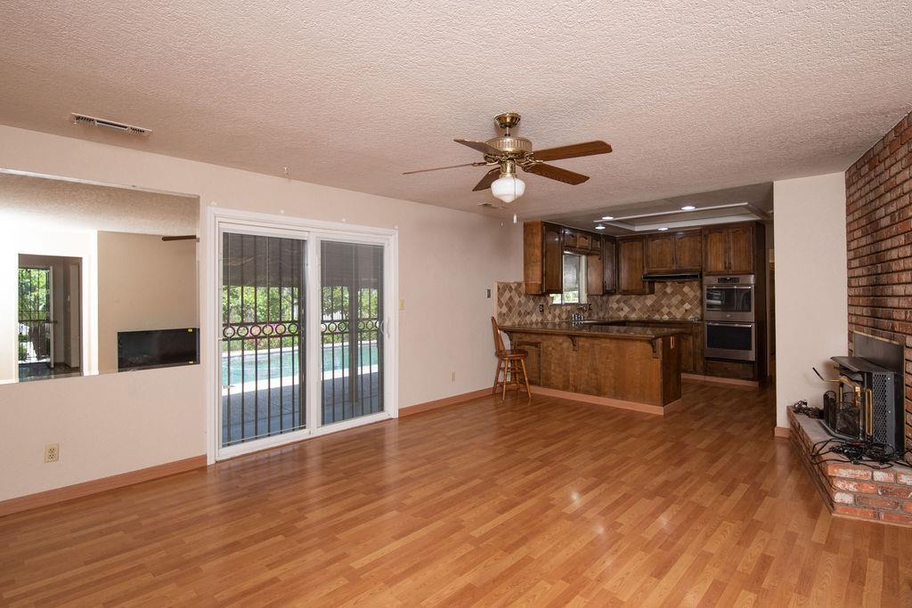 1031 N Daubenberger Road