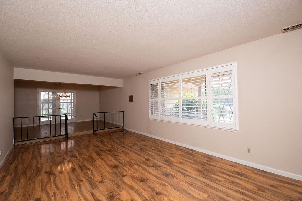 1031 N Daubenberger Road