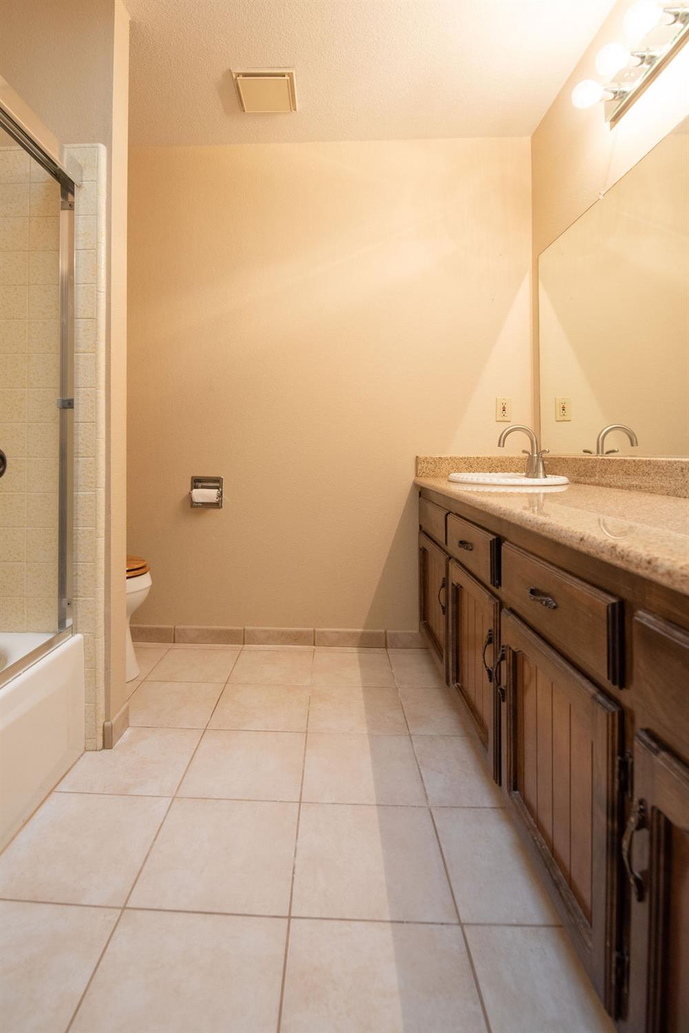 1031 N Daubenberger Road