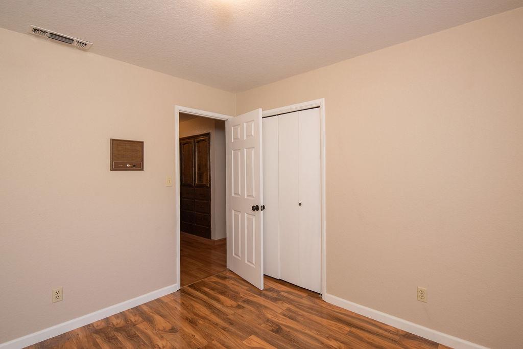 1031 N Daubenberger Road