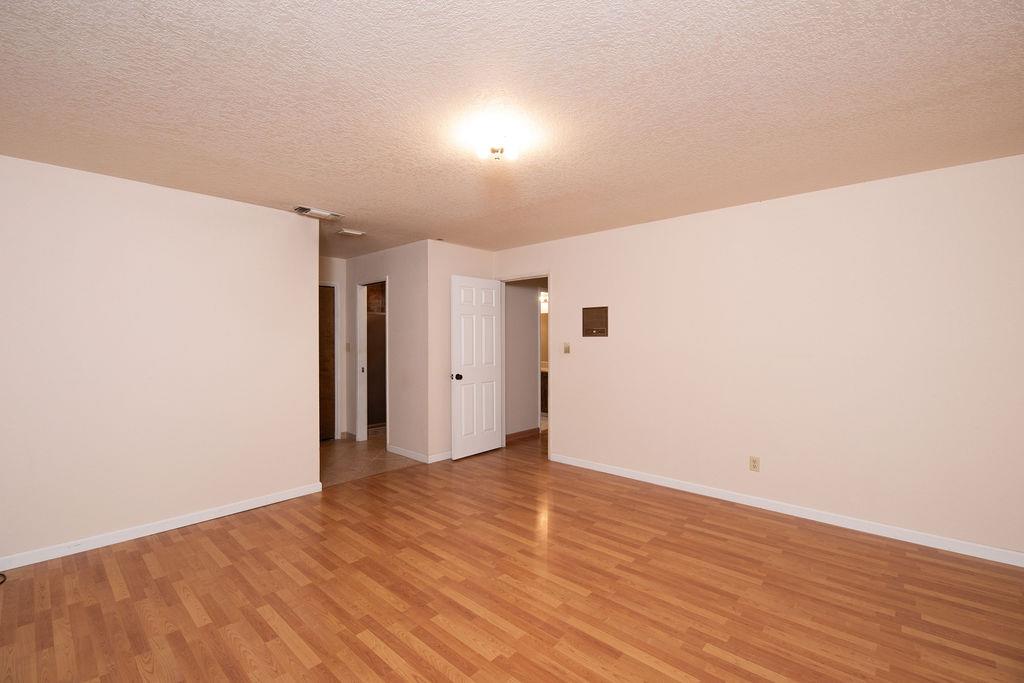 1031 N Daubenberger Road