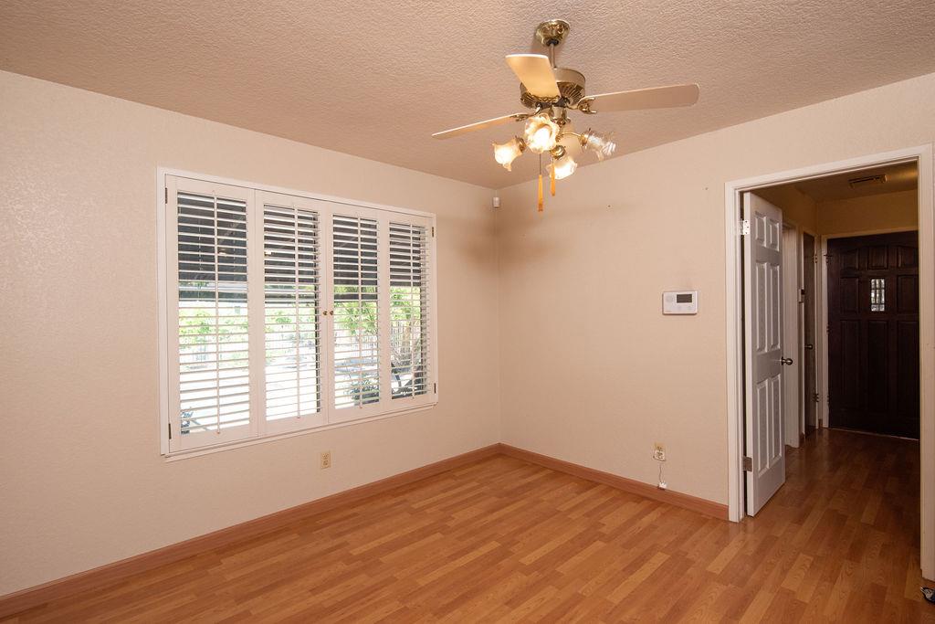 1031 N Daubenberger Road