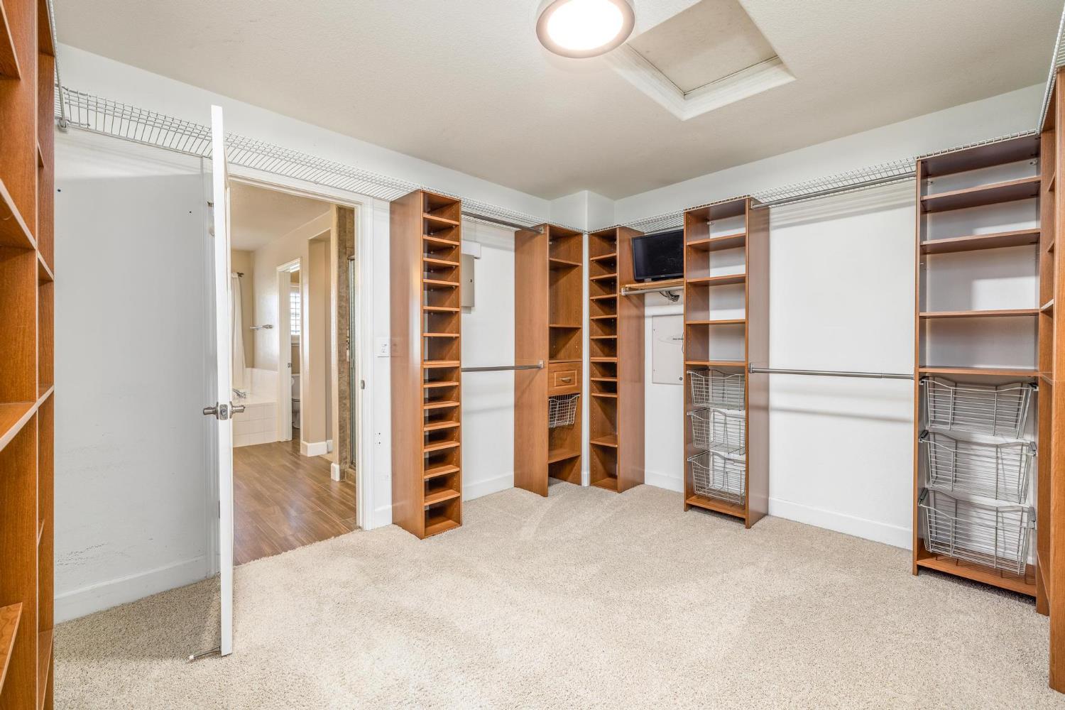 2219 Mustang Drive
