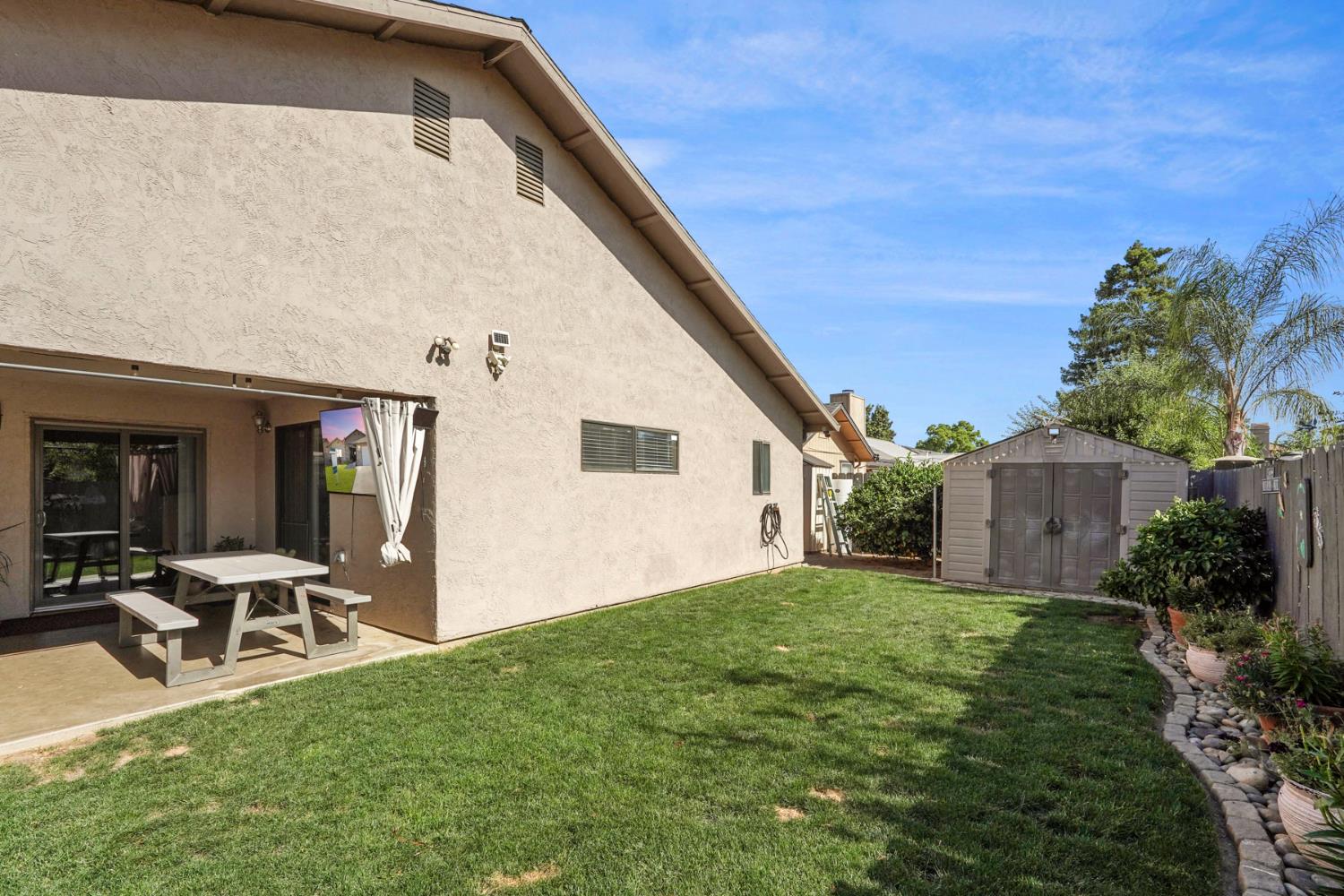 410 Arboles Way