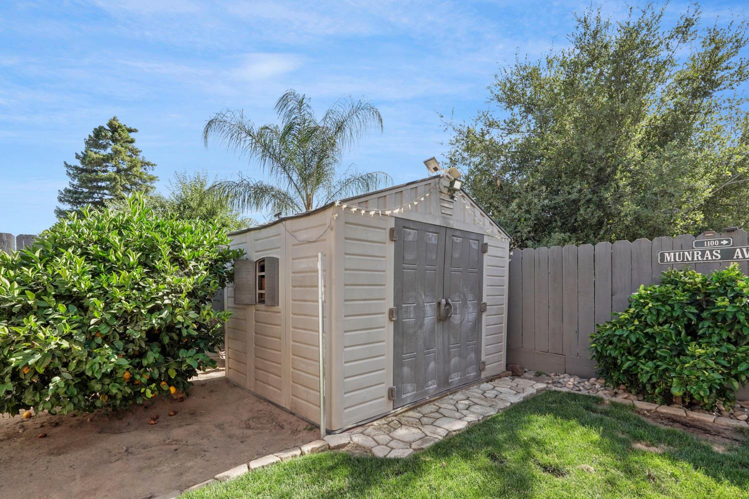 410 Arboles Way