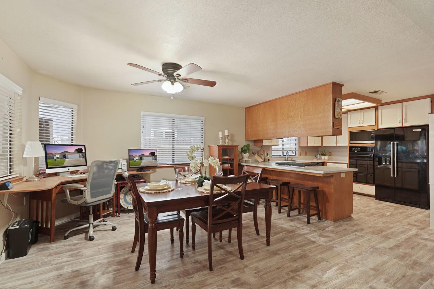 410 Arboles Way