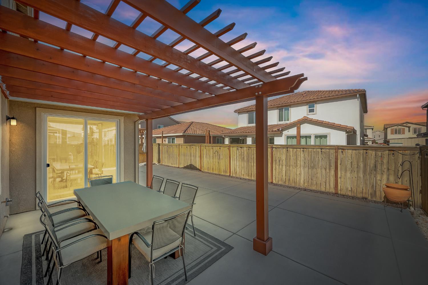2187 Bravery Avenue