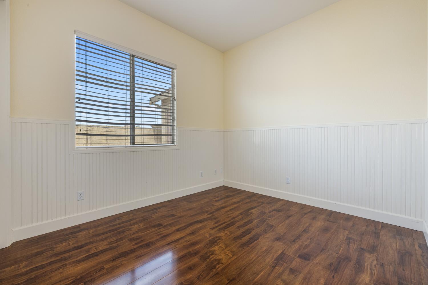 3501 Valley Oak Drive