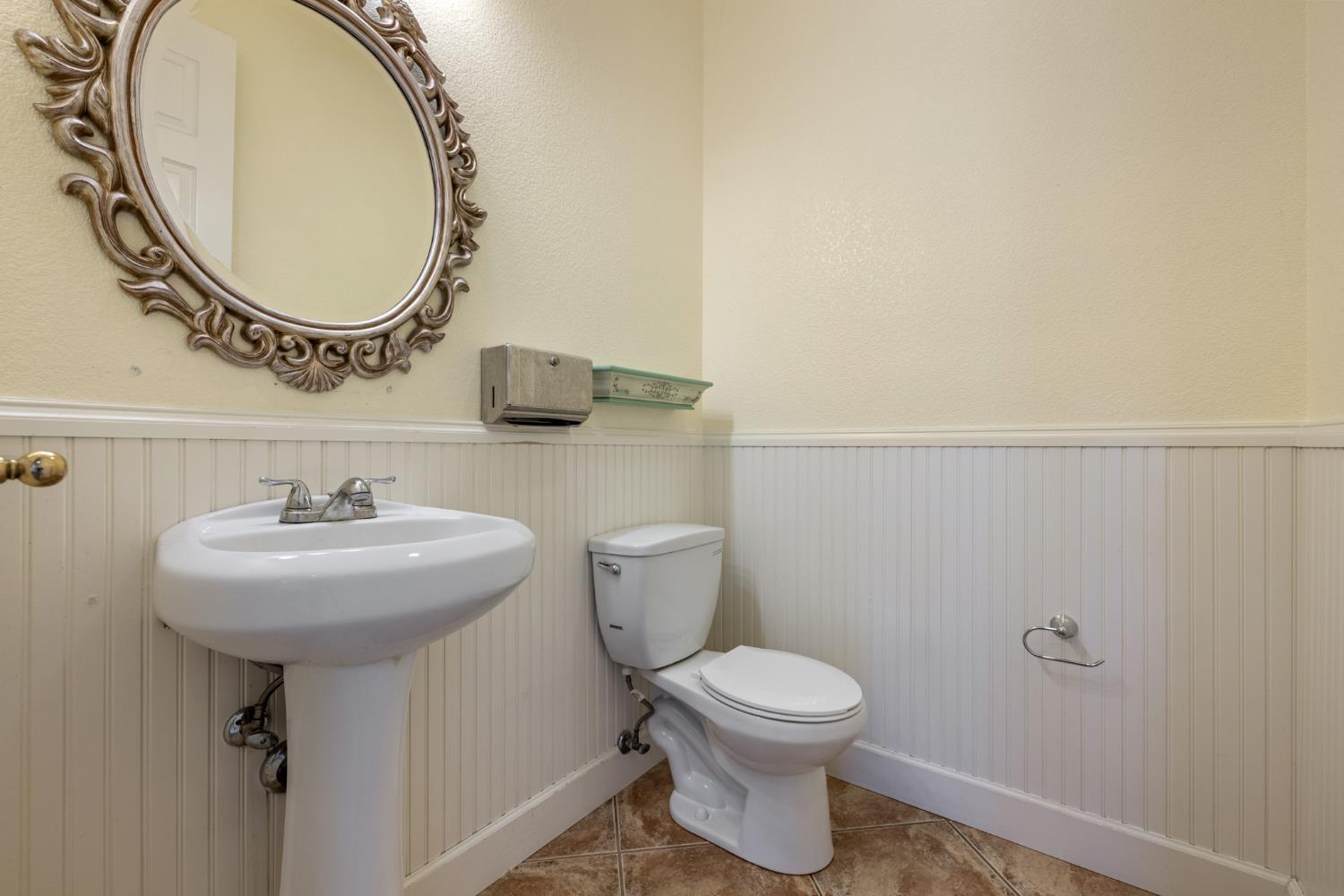 3501 Valley Oak Drive