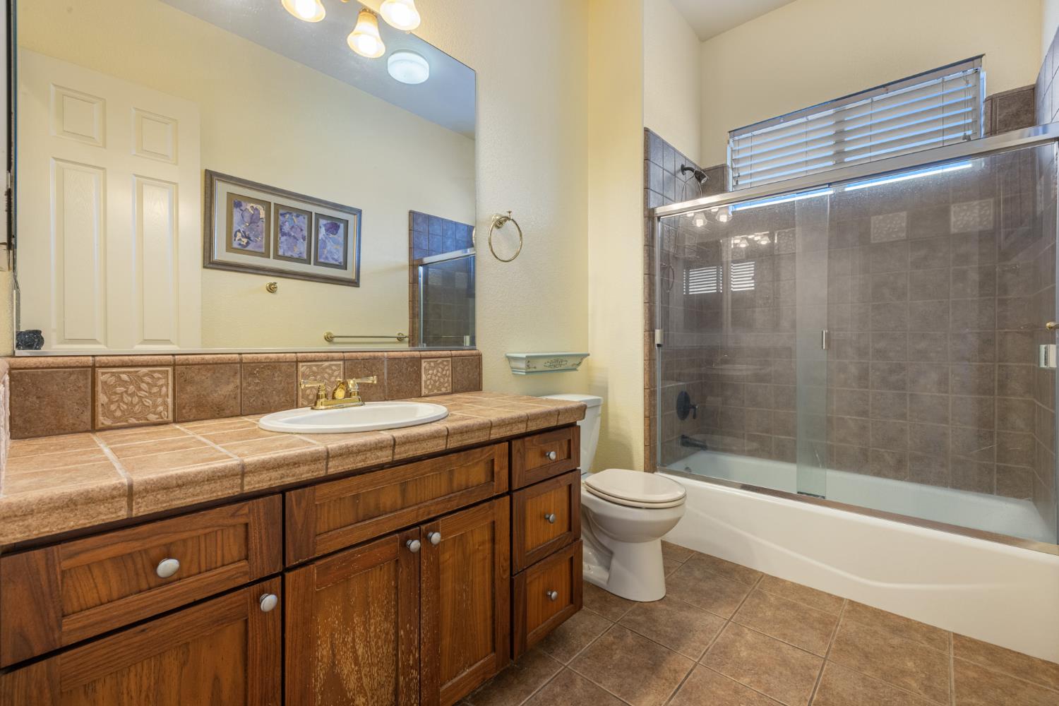 3501 Valley Oak Drive